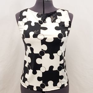 Black and white, puzzle pattern sleeveless top.
